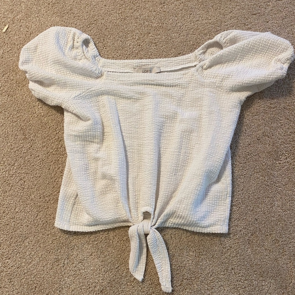 LOFT Cream Textured Puff Sleeve Blouse